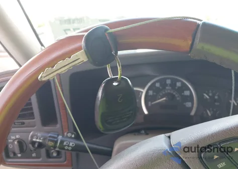 2003 Cadillac Escalade Ext Standard from USA, damaged, VIN 3GYEK63N33G153623